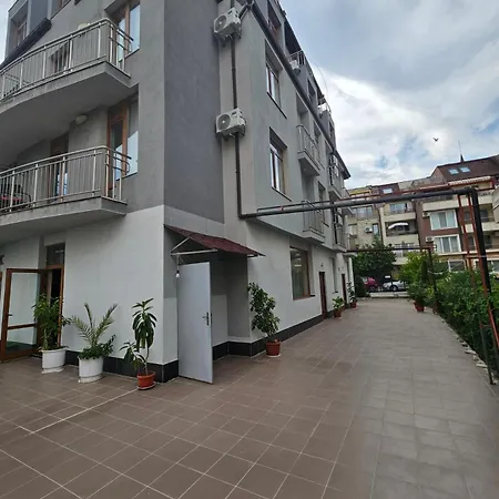 Pensjonat Petrovi 3*